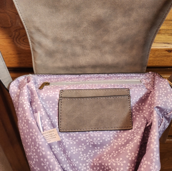 True Craft Western Inspired Crossbody Bag - Picture 8 of 13